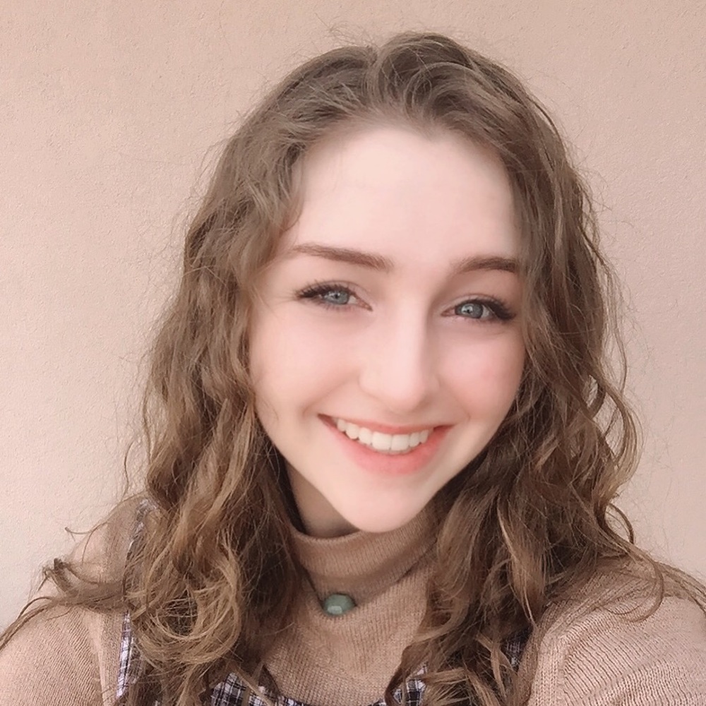 Meet your Posher, Corinne